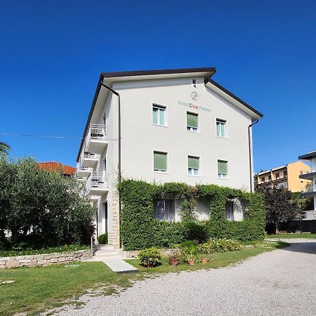 Hotel 2 Palme Тори дел Бенако Екстериор снимка